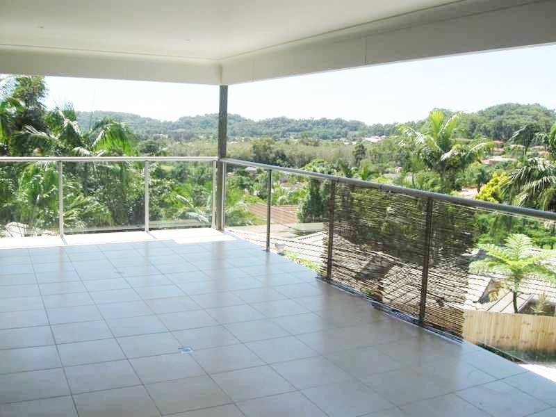 2/11 Sellin Place, Currumbin Waters QLD 4223