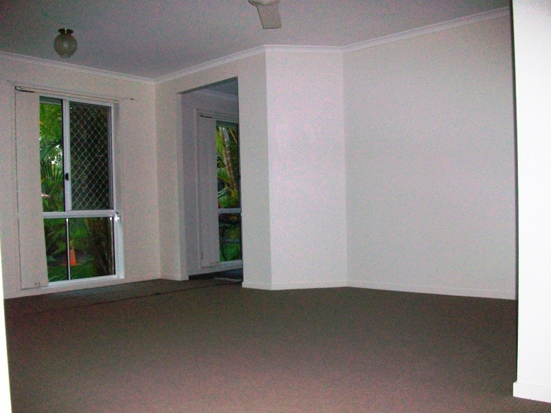 26A Waterdown Drive, Elanora QLD 4221