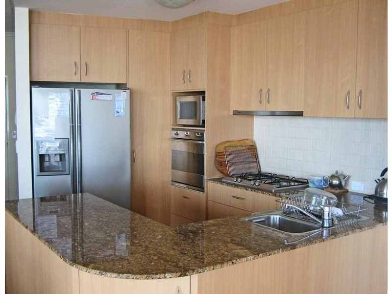 4/3 Twenty Seventh Avenue, Palm Beach QLD 4221