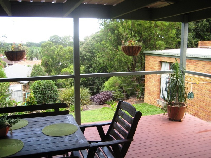 13 Ballidu Close, Elanora QLD 4221