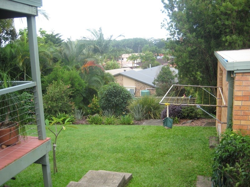 13 Ballidu Close, Elanora QLD 4221
