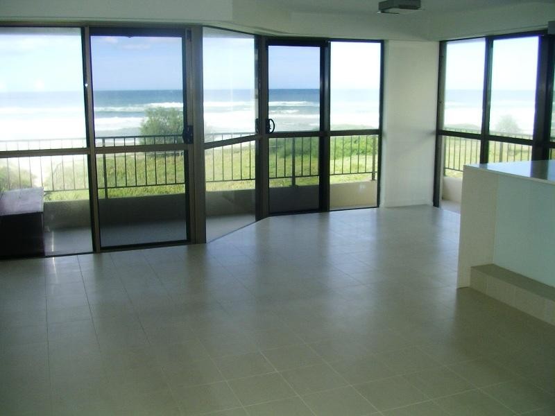 6/1495 Gold Coast HIghway, Palm Beach QLD 4221