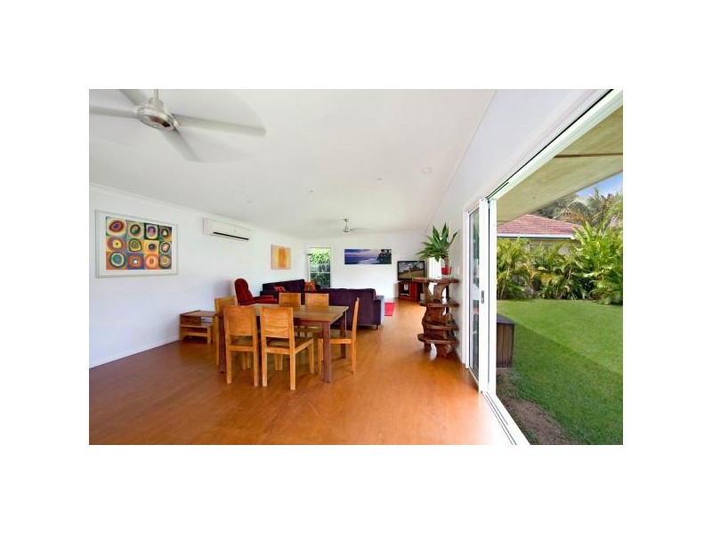 14 Celebes Avenue, Palm Beach QLD 4221