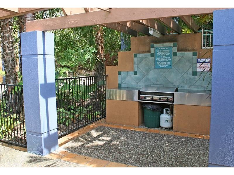112/955 Gold Coast Highway, Palm Beach QLD 4221