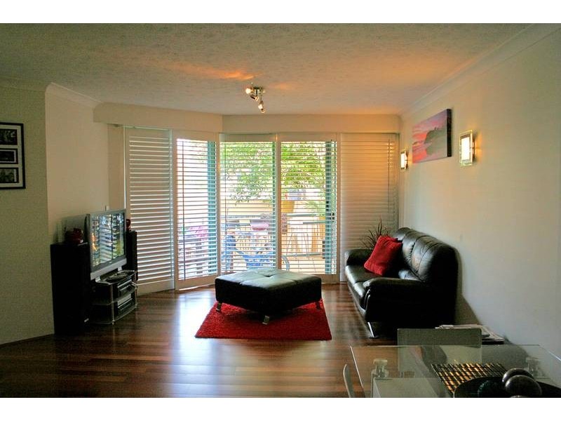 112/955 Gold Coast Highway, Palm Beach QLD 4221
