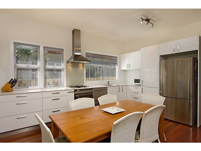 14 Second Avenue, Palm Beach QLD 4221