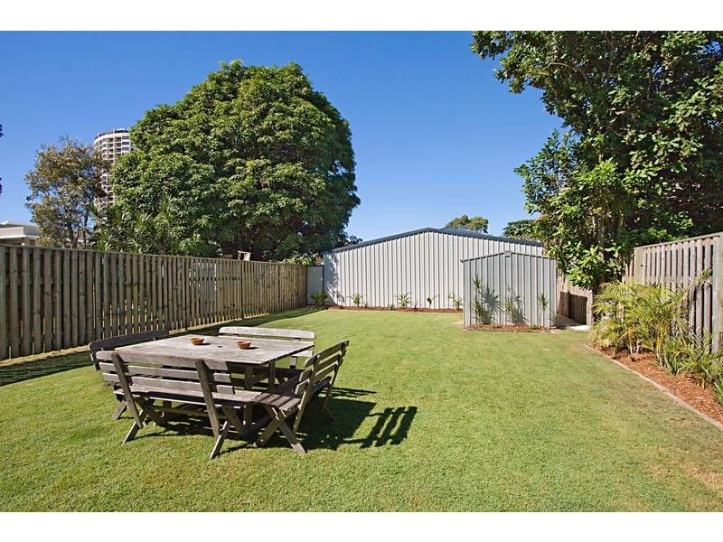 14 Second Avenue, Palm Beach QLD 4221