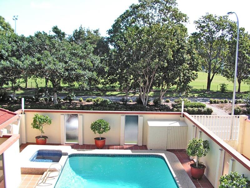 88 Nineteenth Avenue, Palm Beach QLD 4221
