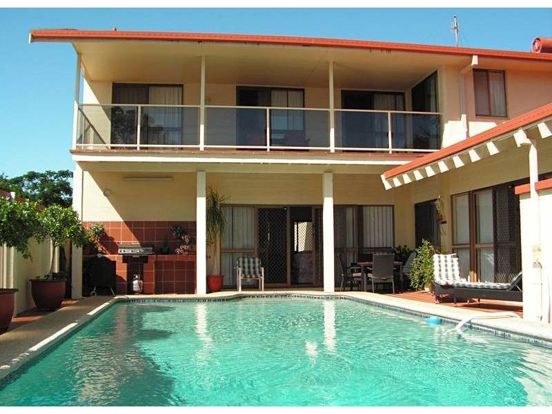 88 Nineteenth Avenue, Palm Beach QLD 4221