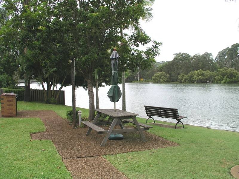 8/46 Guineas Creek Rd, Currumbin Waters QLD 4223