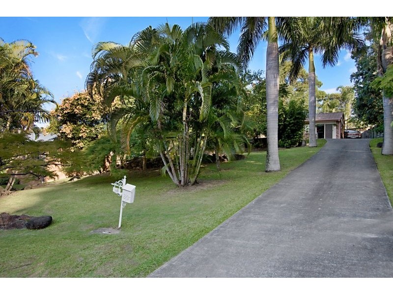 74 Blamey Drive, Currumbin QLD 4223