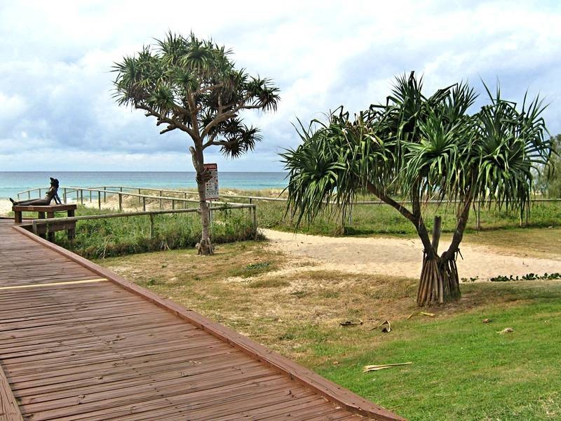 41/828 Pacific Parade, Currumbin QLD 4223
