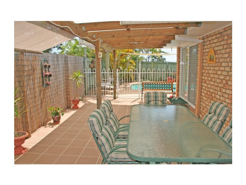 Elanora QLD 4221