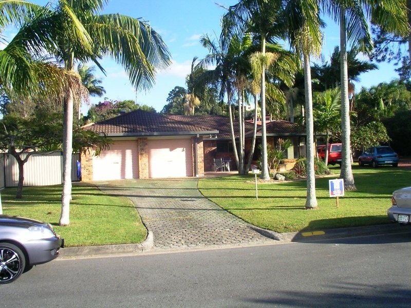 7 Ellioh Court, Elanora QLD 4221