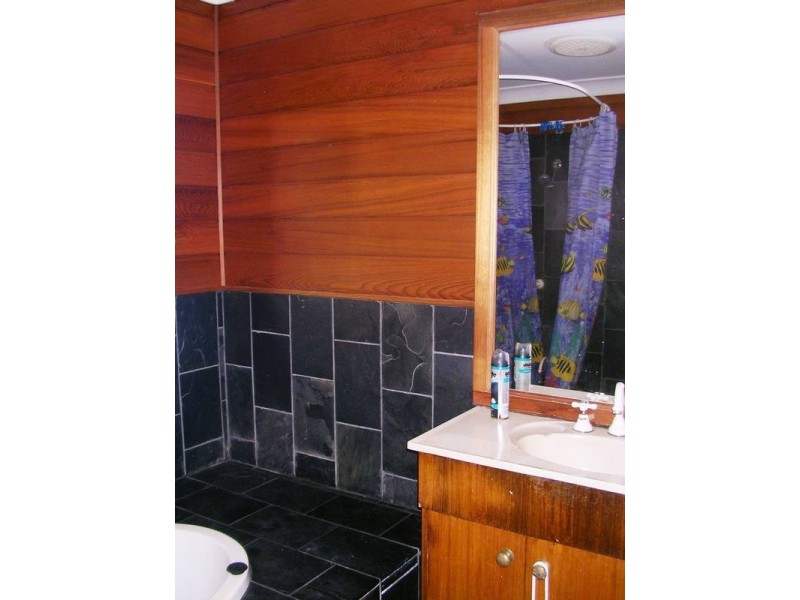 19 Fenton Drive, Tallebudgera QLD 4228