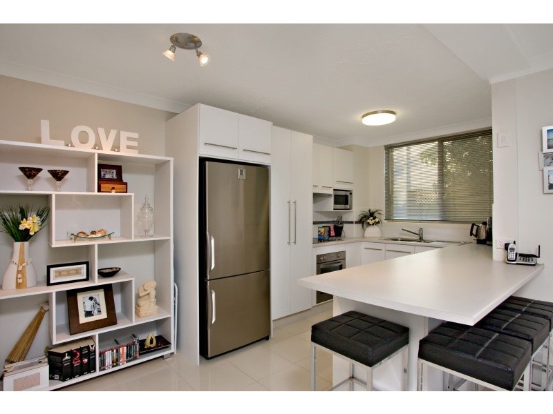 3/1 Rolan Court, Palm Beach QLD 4221