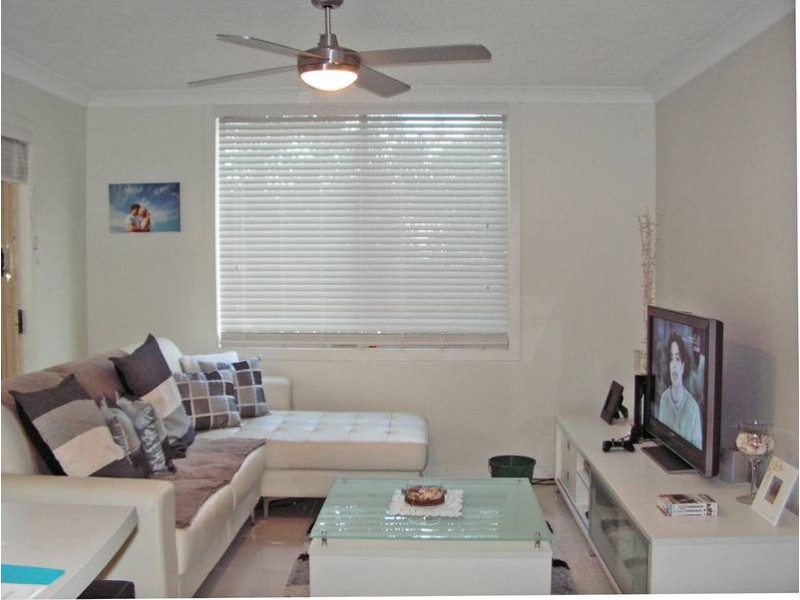 3/1 Rolan Court, Palm Beach QLD 4221