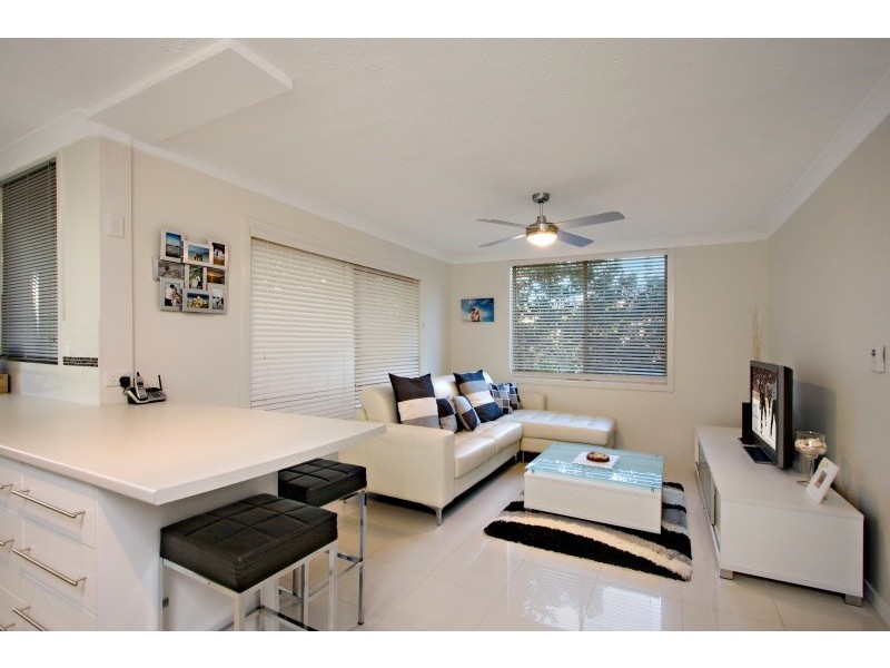 3/1 Rolan Court, Palm Beach QLD 4221