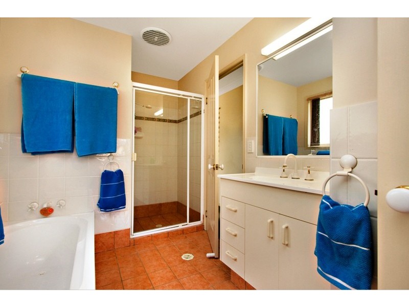 2/436 Cypress Terrace North, Palm Beach QLD 4221