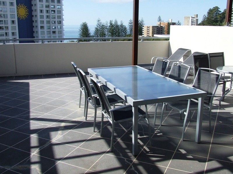 1122/1 Ocean Street, Burleigh Heads QLD 4220