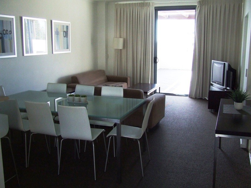 1122/1 Ocean Street, Burleigh Heads QLD 4220