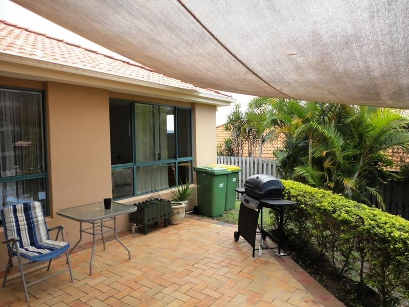 18 Leopard Avenue, Elanora QLD 4221