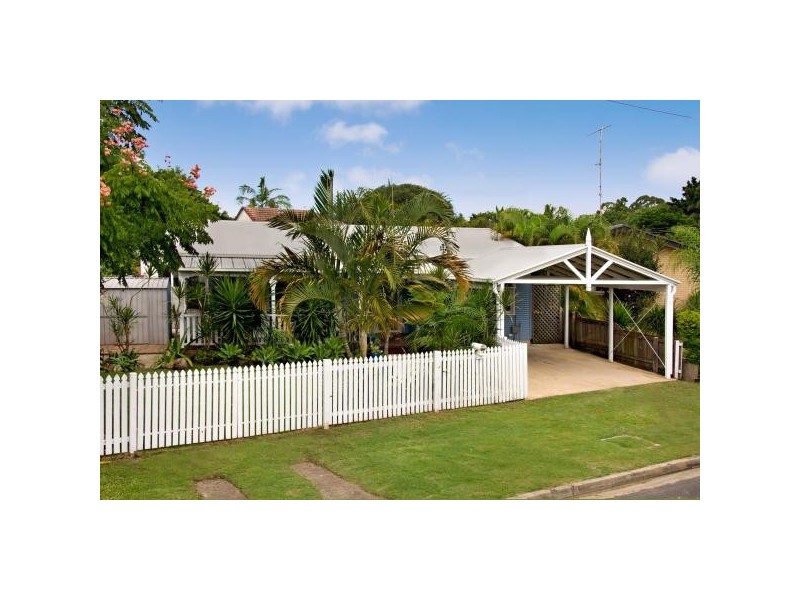 14 Celebes Avenue, Palm Beach QLD 4221