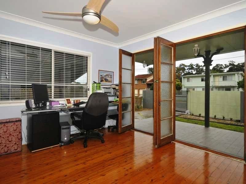 7 Love Street, Currumbin Waters QLD 4223