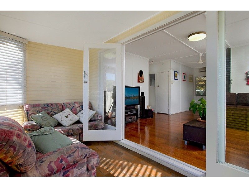 48 Third Avenue, Palm Beach QLD 4221