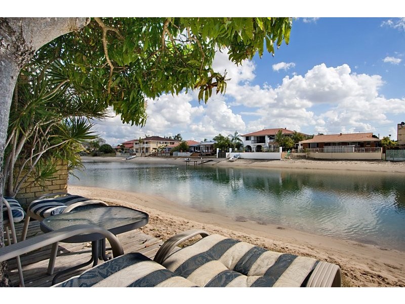 9 Swordfish Court, Palm Beach QLD 4221