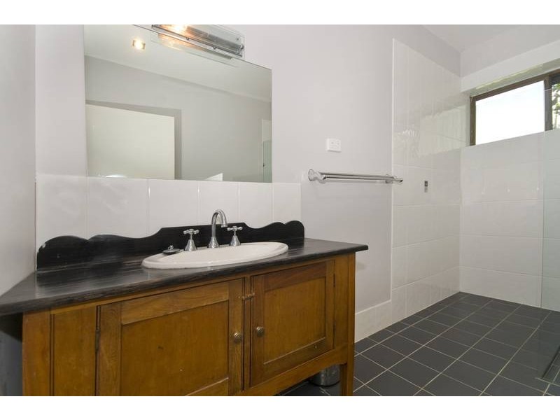 170 Simpsons Road, Currumbin Waters QLD 4223