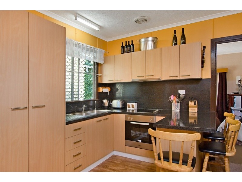 41 Sixth Avenue, Palm Beach QLD 4221