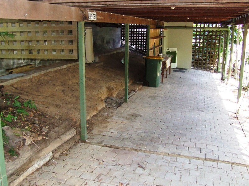 1 Aethalia Street, Currumbin Waters QLD 4223