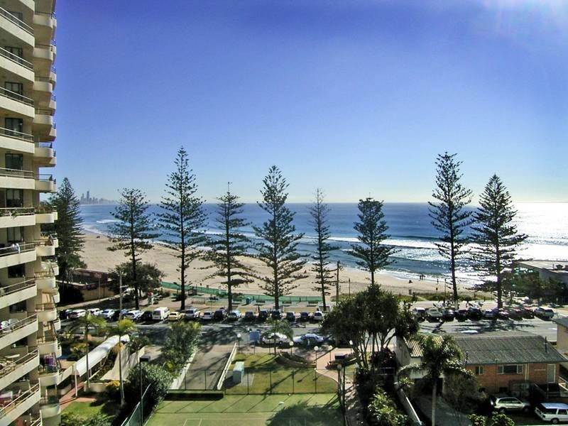 7E/52 Goodwin Terrace, Burleigh Heads QLD 4220