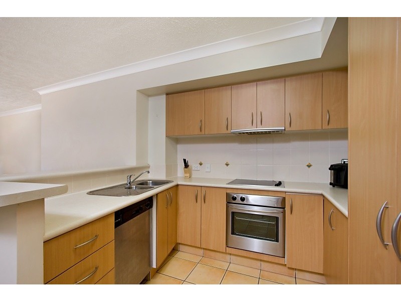 6/1040 Gold Coast Highway, Palm Beach QLD 4221