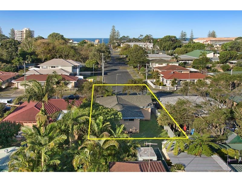 170 Townson Avenue, Palm Beach QLD 4221