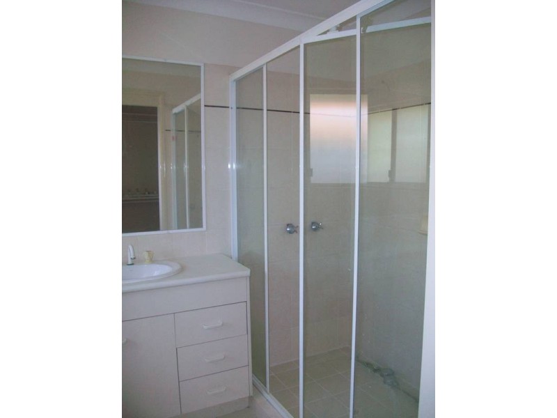 4 Chippendale Crescent, Currumbin Waters QLD 4223