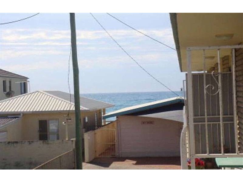 1/1371 Gold Coast Highway, Palm Beach QLD 4221