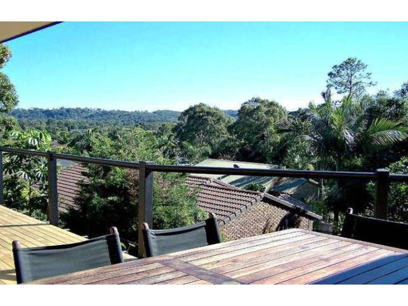 18 Rees Court, Elanora QLD 4221