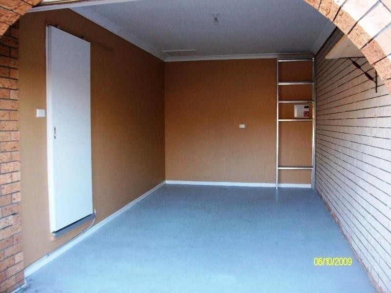 2/21 Sunbird Street, Burleigh Waters QLD 4220