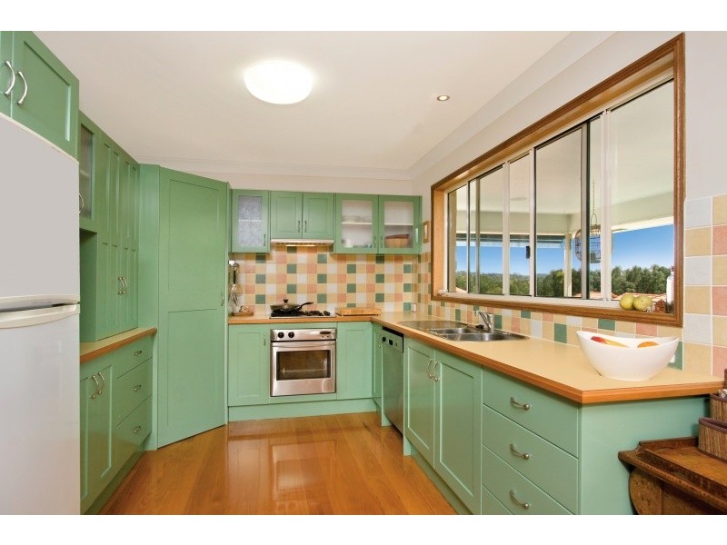 22 Tipuana Drive, Elanora QLD 4221