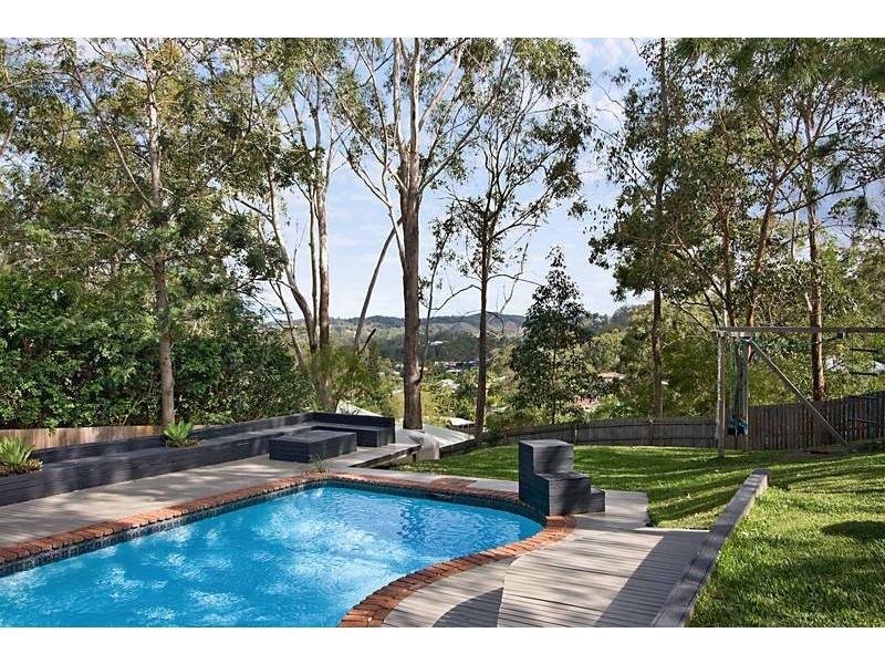 174 Guineas Creek Road, Currumbin Waters QLD 4223