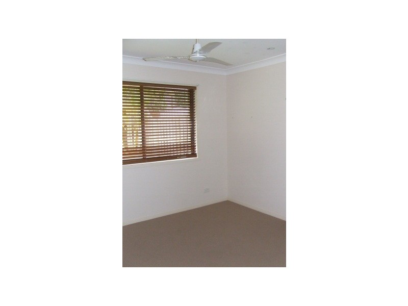 1/5 Keegan Circuit, Currumbin Waters QLD 4223