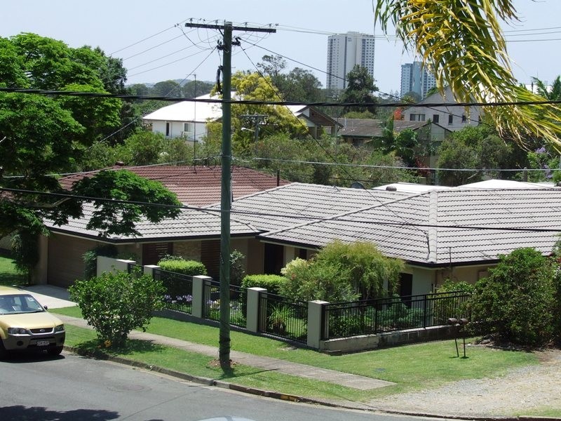 2/8 Weeumba Street, Currumbin QLD 4223