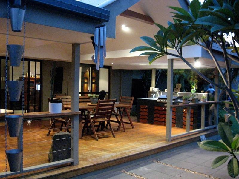 11 Sequoia Close, Elanora QLD 4221