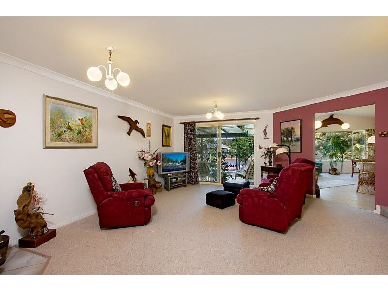 19 Westari Court, Currumbin Waters QLD 4223