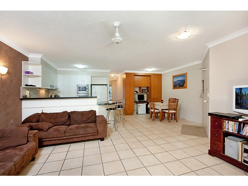 7/955 Gold Coast Highway, Palm Beach QLD 4221