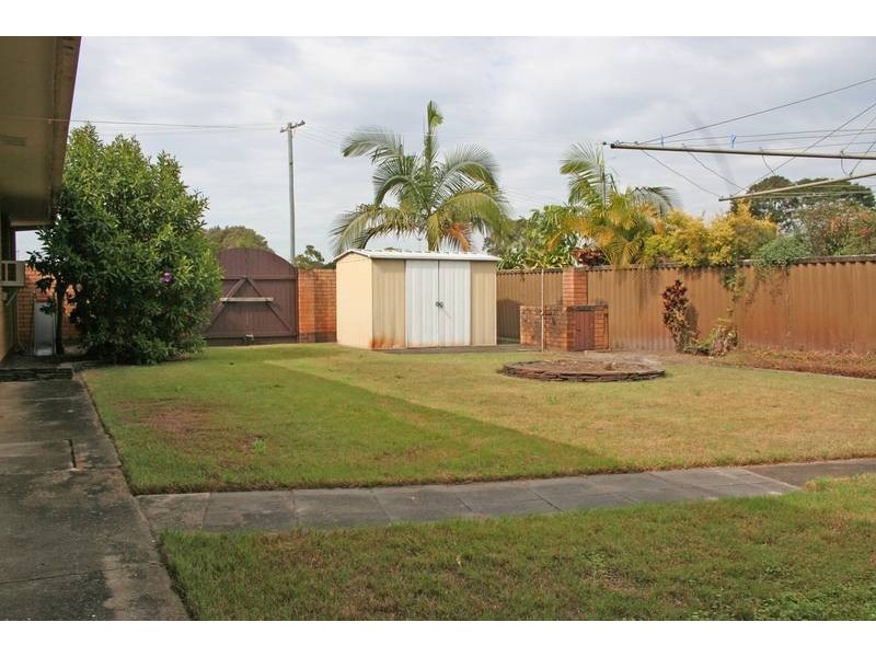 67 Mallawa Drive, Palm Beach QLD 4221