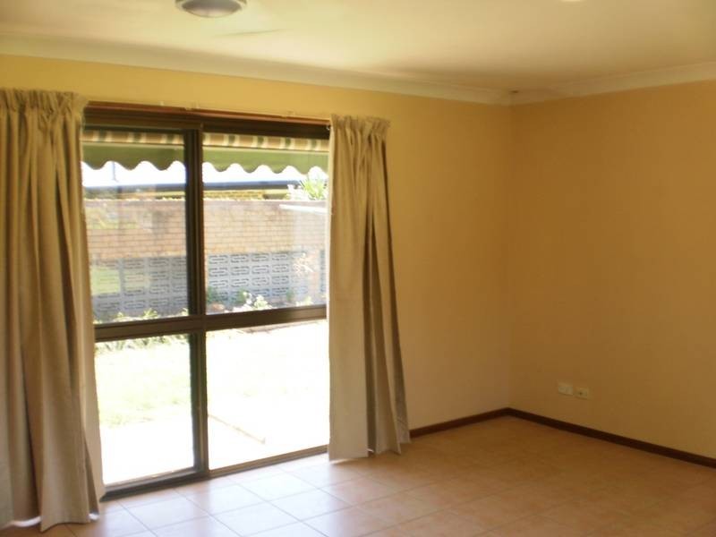 7 Araucaria Way, Elanora QLD 4221