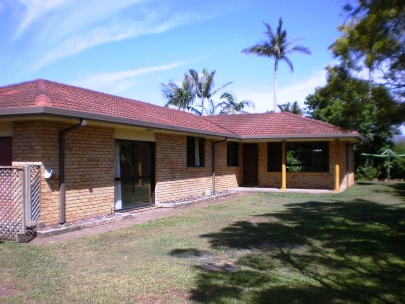 7 Araucaria Way, Elanora QLD 4221